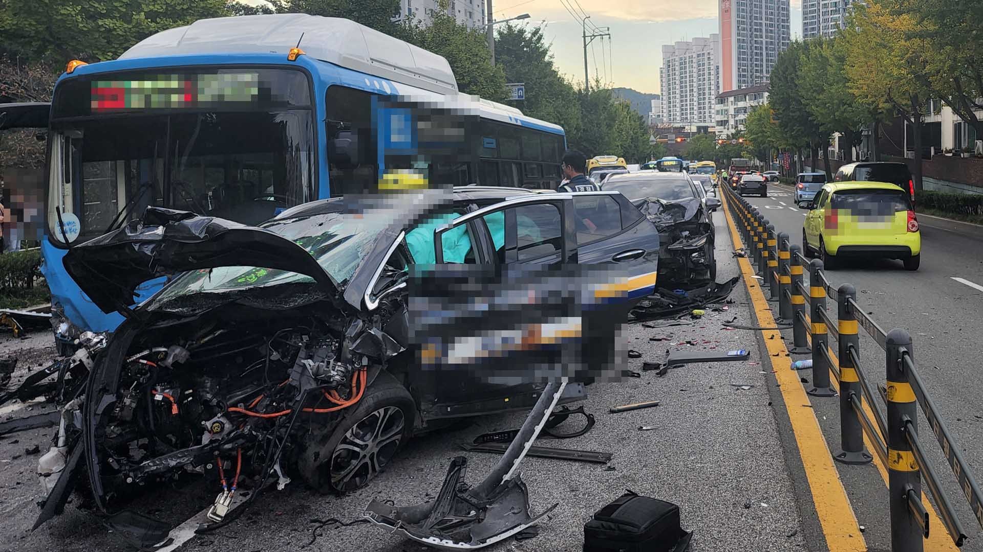 택시 운전사의 주장과 사고 원인 조사