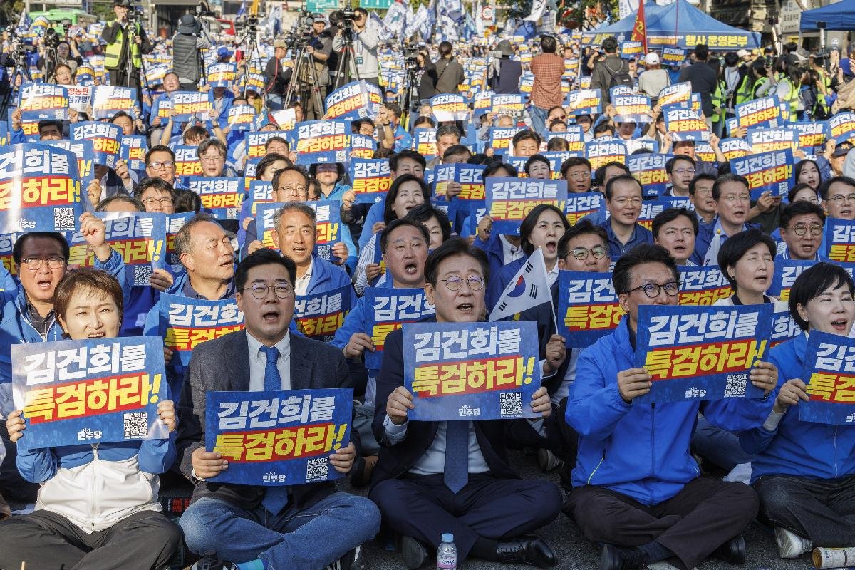 윤석열 대통령의 통화 녹취 공개와 반응